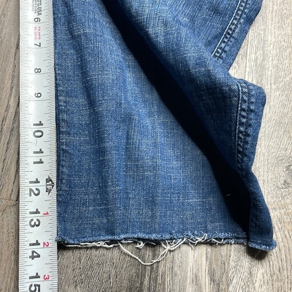 Columbia Women’s Cut Off Bermuda Jean Denim Shorts check measurements for sizing - Picture 7 of 11